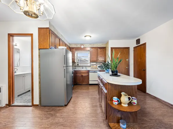 13-62 145th Place image 16 of 32