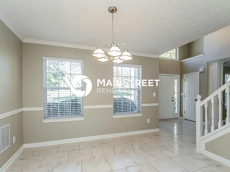 3120 Lake Port Dr — Photo 4