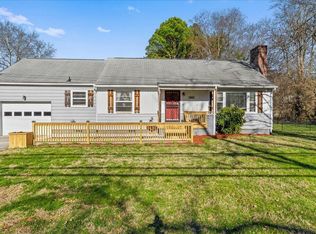 3512 Whittle Springs Rd, Knoxville, TN 37917
