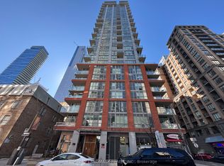 126 Simcoe St #2206, Toronto, ON