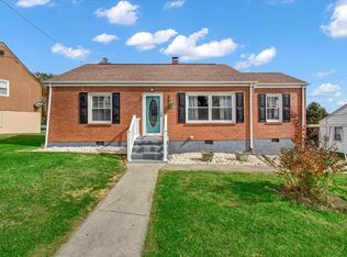 518 Parkdale Dr, Salem, VA 24153