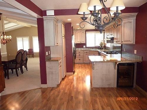 5th image of 106 Poinsettia Gardens Dr