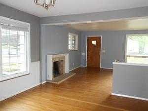 4th image of 3033 Coral Park Dr