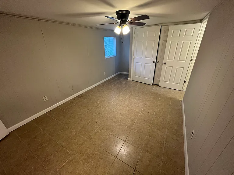 4916 Mayfair Ave — Photo 4