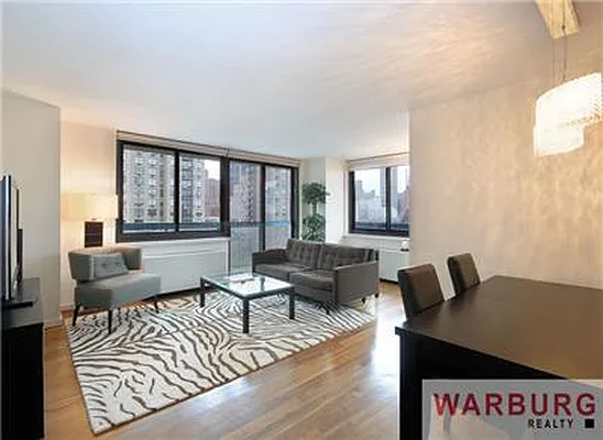 Sold by Warburg | media 12