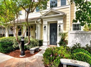 25 Thorp Spg, Ladera Ranch, CA 92694