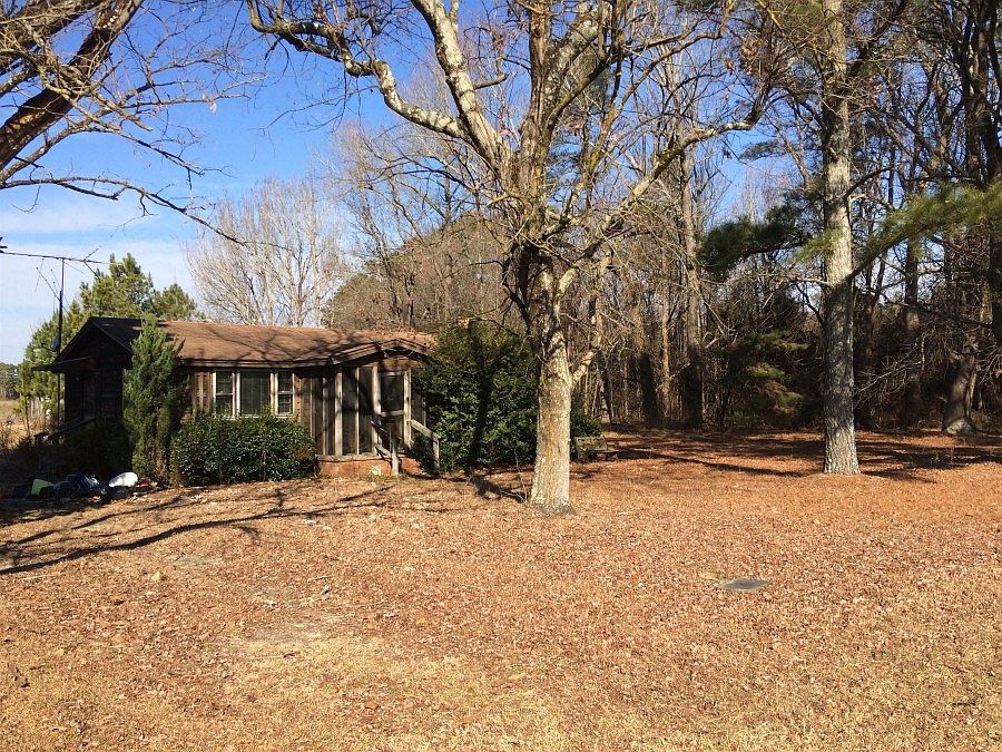2nd image of 3123 Royal Williams Rd