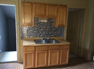 2902 N Richards St UPPR #, Milwaukee, WI 53212