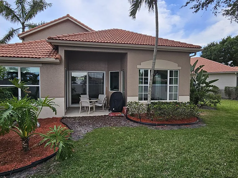 46 Pinnacle Cv — Photo 3