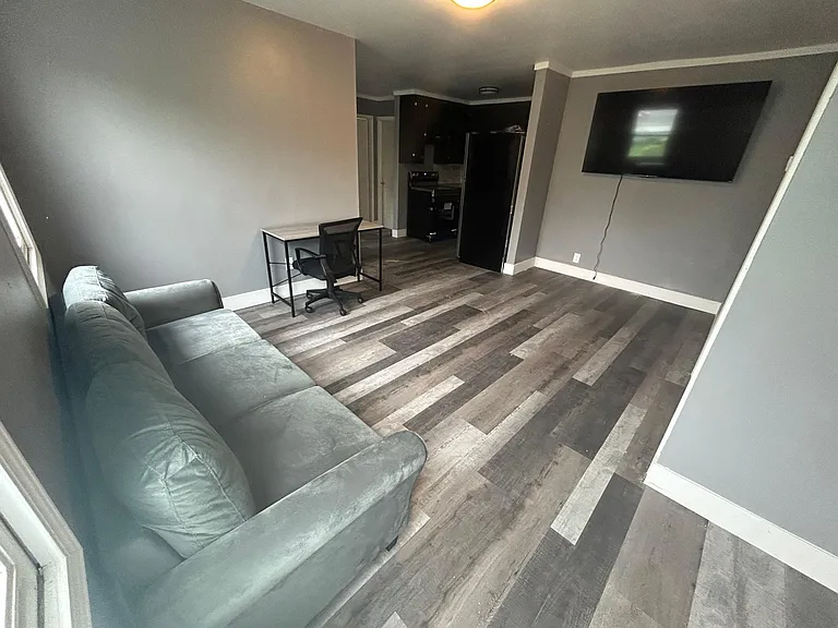 23 North St — Photo 11