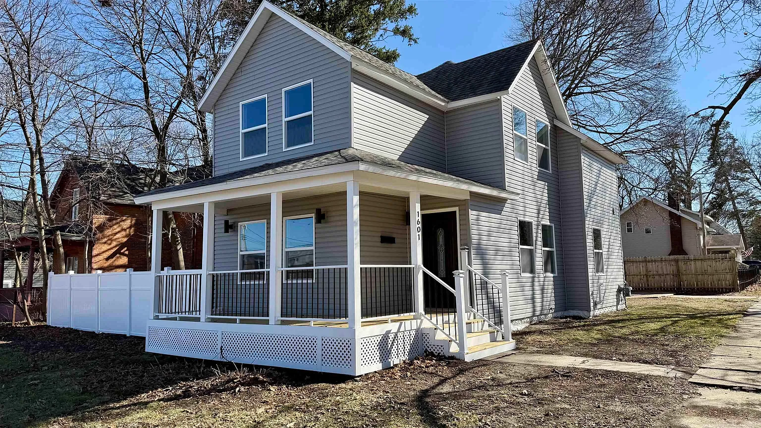 1601 Coleman Ave photo 1