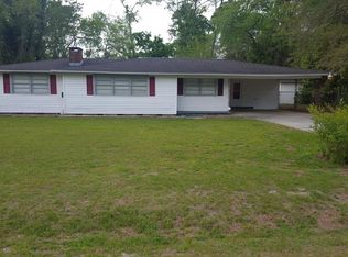 1107 Golfview Dr, Waycross, GA 31501