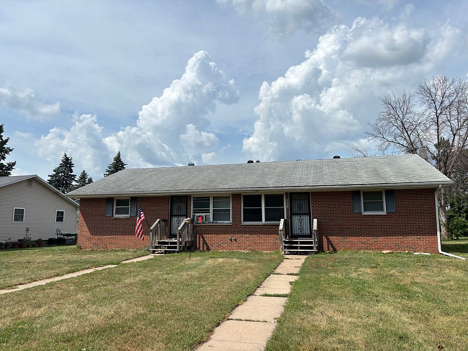 1st image of 530 Terrace Dr