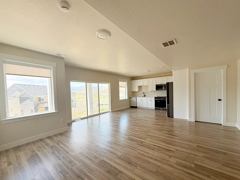 1147 N Highpass Dr — Photo 24