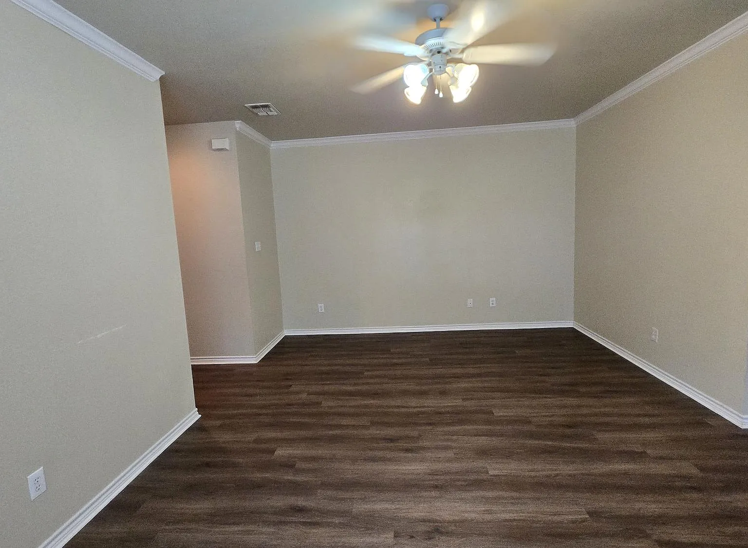 2 bed, 1264 sqft, $1,545 — Photo 3