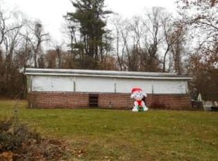 1255 Conewago Ave, Manchester, PA 17345