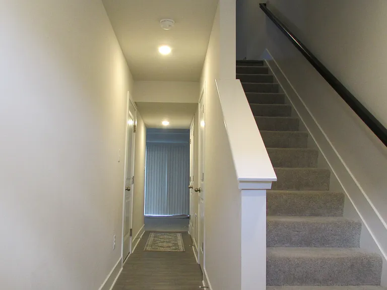29369 Oxford Dr — Photo 6