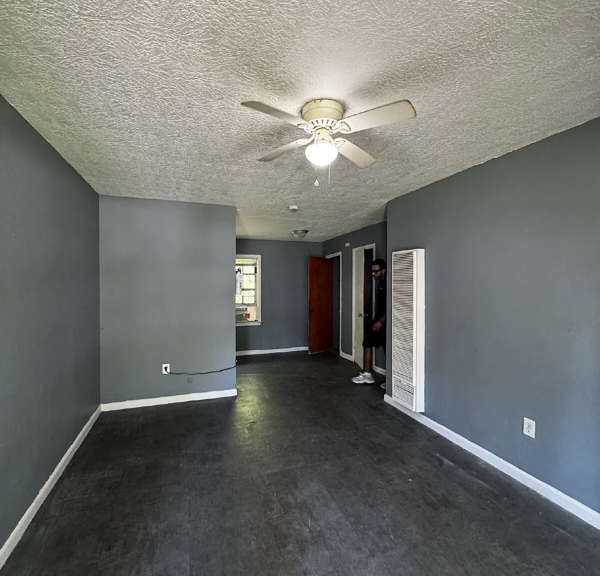1 bed, 1.0 bath, $950 — Photo 1