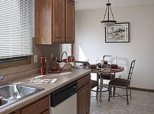 Twin Lakes North, Minneapolis, MN 55429