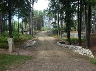 9 Silver Ledge Dr, Sutton, MA 01590