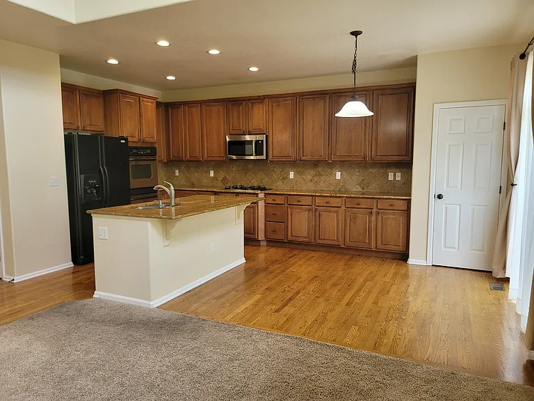 23928 E Powers Dr — Photo 28