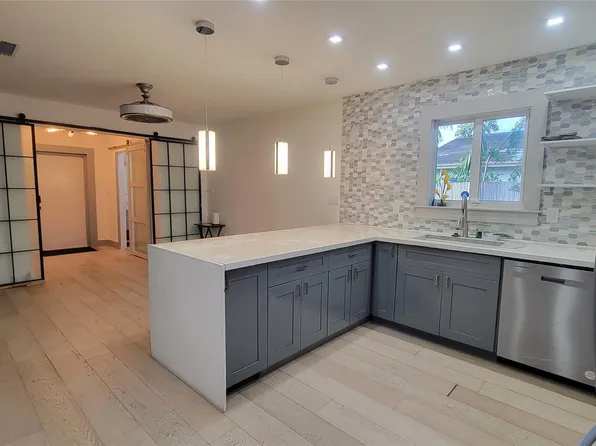 512 NW 15th Terrace, Fort Lauderdale, FL 33311