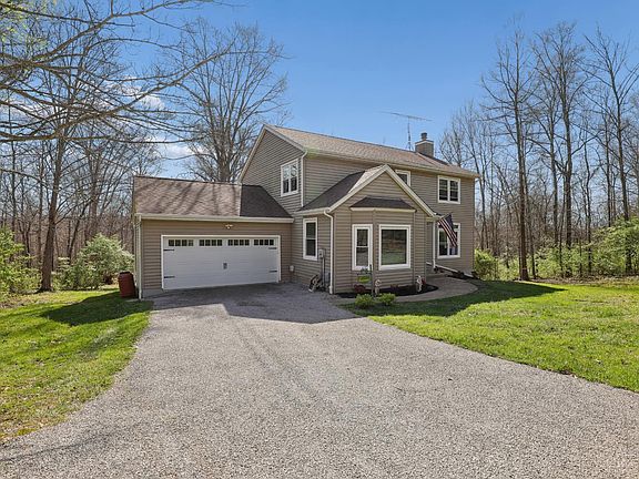 4th image of 3790 Fagins Run Loop Rd