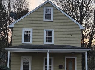 33 Cedar St, Wellesley, MA 02481
