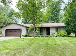 6230 Pleasant St, East China, MI