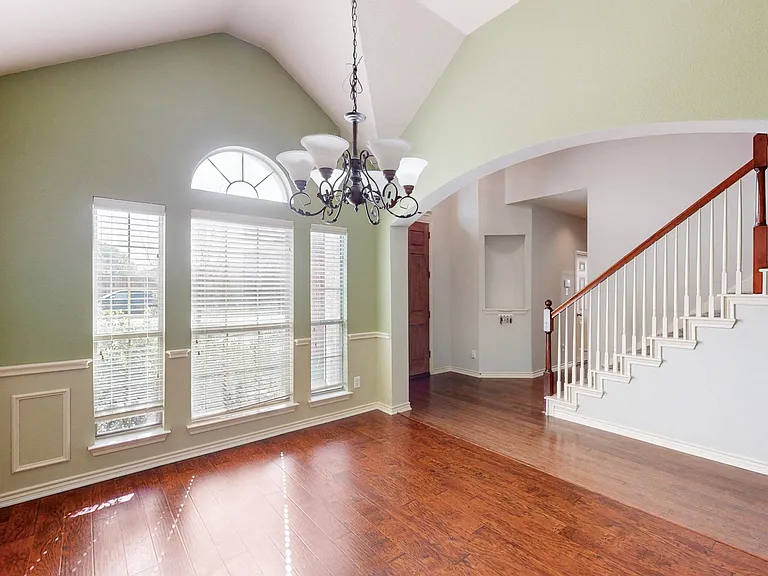 6925 Cattle Dr — Photo 17