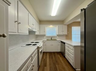 1919 Yarborough Dr, Sherman, TX 75092