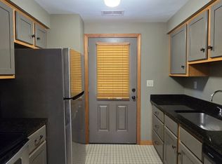 184 Middlesex Ave #6, Chester, CT 06412