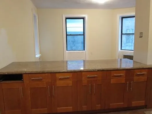 Rented by Veritas Property Management | media 31