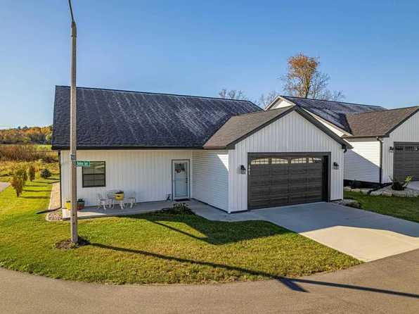201 Boann Terrace, Belleville, WI 53508