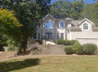 3291 Lantern Coach Ln NE, Roswell, GA 30075