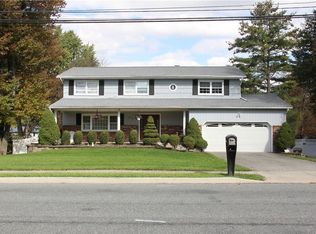 21 Mine Rd, Monroe, NY 10950