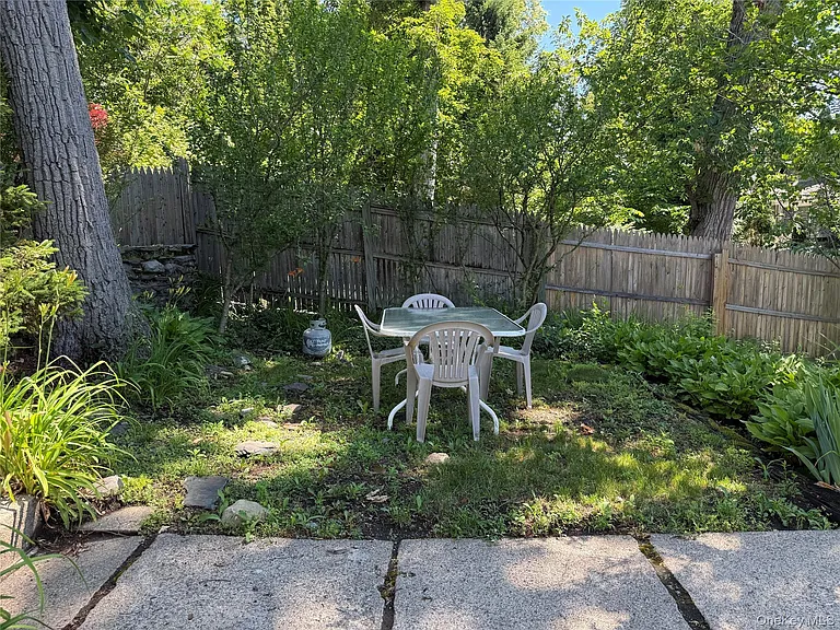 240 Jersey Ave — Photo 22