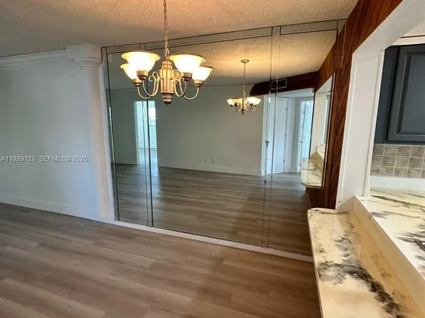 8001 Fairview Dr APT 101, Fort Lauderdale, FL 33321