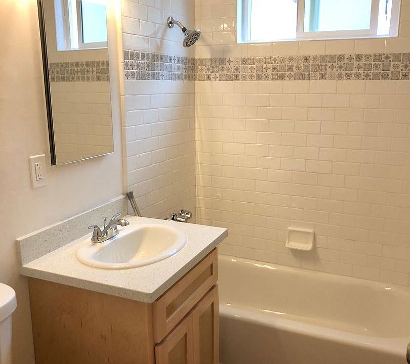 1st image of 4027 W 137th St APT B
