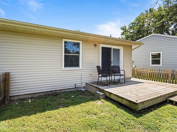 5th image of 2135 Ivy Ct