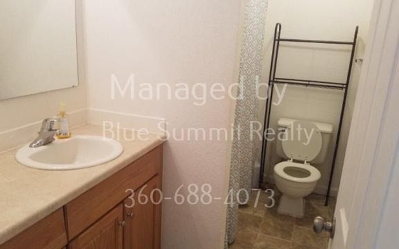 5th image of 1106 Creekwood Ct SE APT B