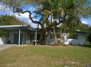 2905 Novus St, Sarasota, FL 34237