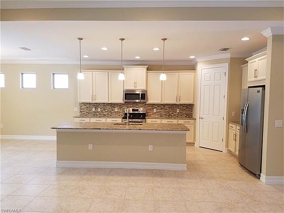 4th image of 8704 Westwood Oaks Pl