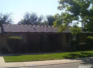 2212 Meadow Glen Dr, Modesto, CA 95355