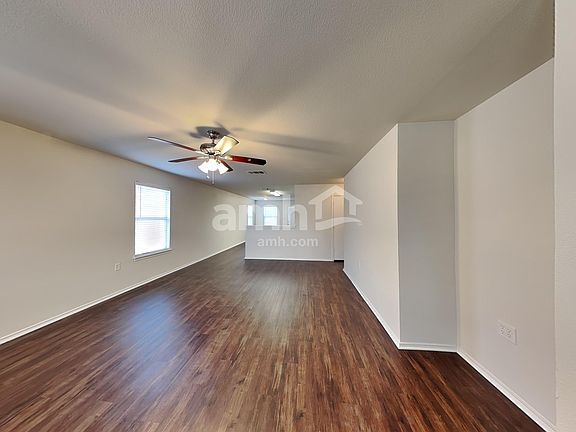5th image of 18705 Great Falls Dr