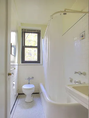 Sold by Compass | media 6