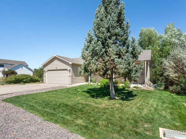 608 Ruby Dr, Fort Collins, CO 80525