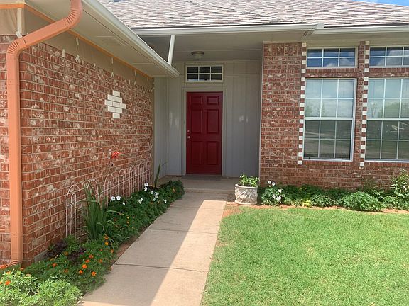 Front door faces SE. There is shade in the afternoons.