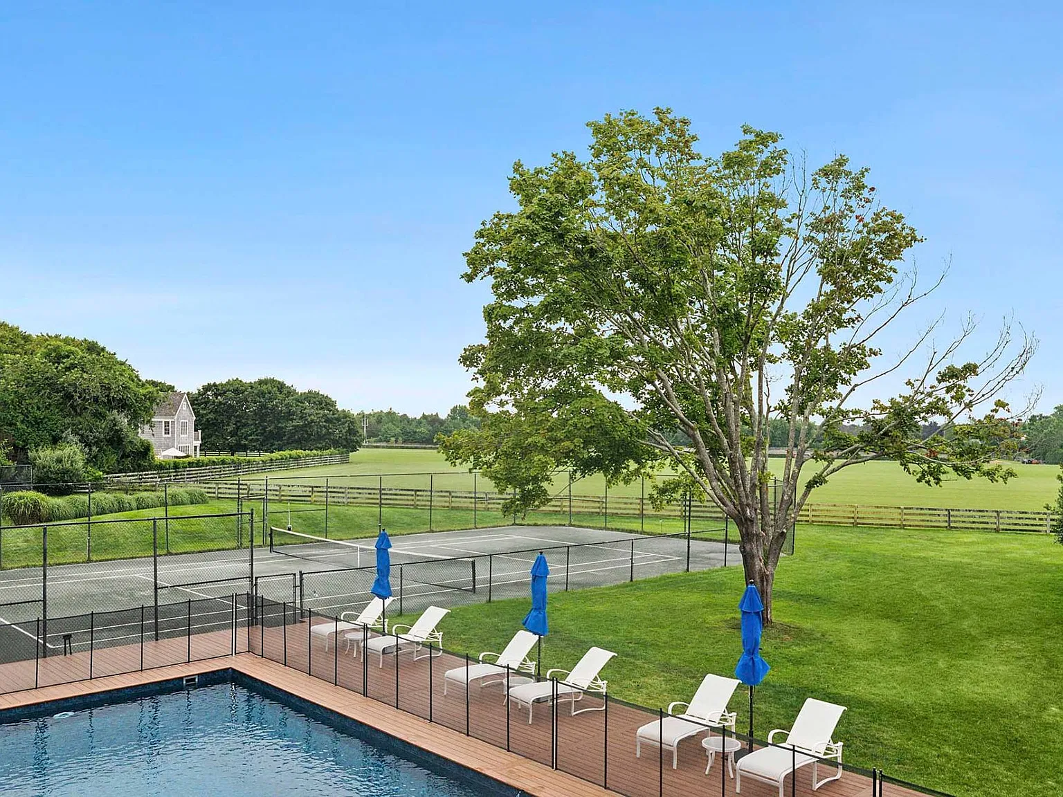 Water Mill South with Tennis — Photo 3