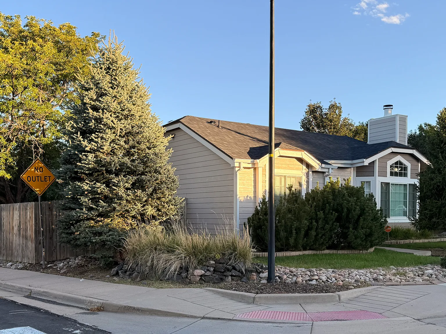380 N Wagonwheel Trl — Photo 3